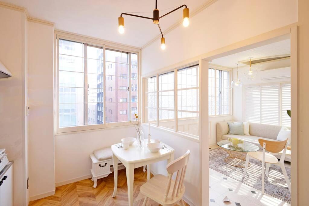 Meee Shinjuku Apartman Tokió Kültér fotó